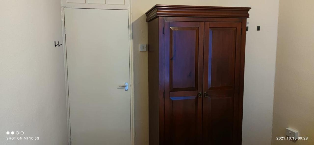 Nice Double Bedroom At Streatham Place Londres Extérieur photo